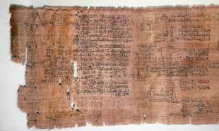 Los secretos del Papiro Rhind, el mayor documento conocido sobre matemáticas egipcias que contiene 87 problemas y el valor del número pi