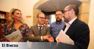 El PP de Ponferrada pacta dar una paga mínima de 2.357 euros al mes a los concejales de Vox sin concejalía