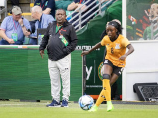 Escándalo en la selección femenina de Zambia: "Si el entrenador quiere acostarse con alguien, tienes que decir que sí"