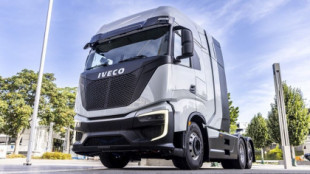 IVECO pondrá en Europa su camión de hidrógeno a mediados de 2024 con la pila de combustible de Bosch