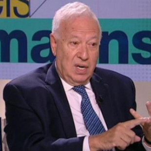 El garrafal lapsus de Margallo en TV3 que afecta directamente a Ayuso y Feijóo