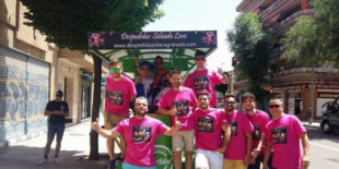 Granada pone multas por llevar diademas de pene en despedidas de soltera