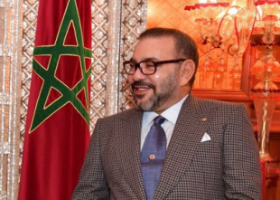 Mohamed VI "implora" por la restauración plena de las relaciones con Argelia como pueblo "hermano"