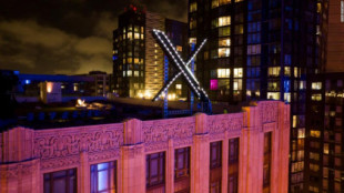 Retiran la "X" que se instaló en la sede de Twitter en San Francisco tras el cambio de marca de la compañía