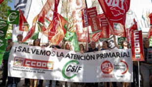 La Junta firma un convenio con seguros privados para "potenciar la colaboración sanitaria" en Andalucía