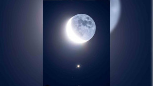 La NASA premia una fotografía de la Luna tomada desde Morón