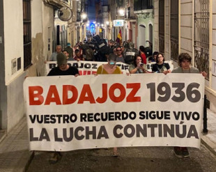 Una década recordando en las calles la matanza de Badajoz