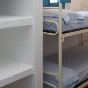El Govern balear propone que los docents de Formentera duerman en un albergue con literas [Cat]
