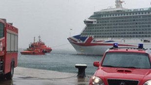Tormenta en Mallorca │Un crucero rompe amarras en el puerto de Palma debido al fuerte viento e impacta con un petrolero