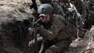Kiev busca a miles de ucranianos huidos de la guerra para forzar su regreso y alistamiento