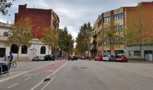 Entre la vida y la muerte un hombre después de resistirse al robo del móvil en Barcelona