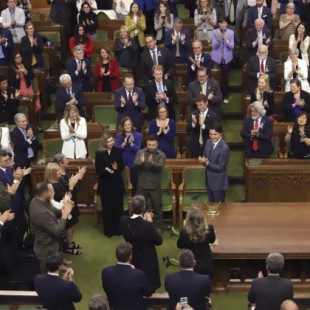 Parlamento canadiense ovaciona a ucraniano que luchó con los nazis