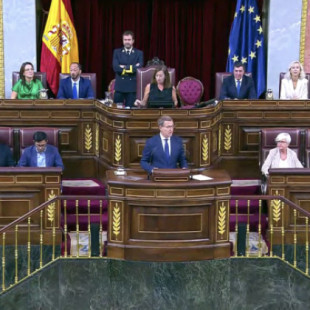 Feijóo se proclama presidente de España unilateralmente pero deja en suspenso la presidencia ocho segundos después