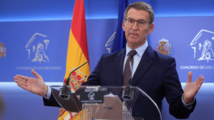 Feijóo defiende sus pactos con Vox con el mismo argumento que Sánchez para hablar con Junts: “Antes de repetir elecciones hay que dar estabilidad“