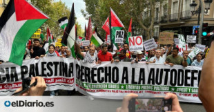 Varios miles de personas se manifiestan por el centro de Madrid en apoyo a Palestina y contra los ataques israelíes