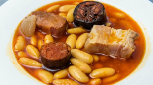 Las costumbres gastronómicas en Asturias: «Si te entra una comanda de fabada a las ocho de la tarde, son ingleses seguro»