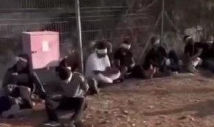 VÍDEO: Israel tortura a los prisioneros de Hamás con una canción infantil repetida en bucle durante 8 horas