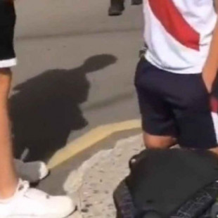 Brutal acoso a un niño de 13 años en Mallorca: le pide que le bese los pies antes de pegarle patadas