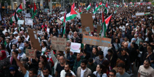 Miles de manifestantes piden en Barcelona "parar el genocidio" de Israel a Palestina