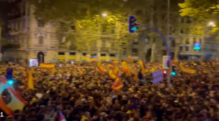 Novena jornada de protestas en Ferraz con cánticos de "moros no, España no es un zoo"