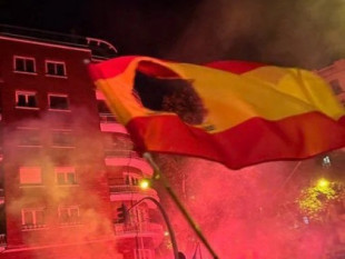 «¡España, España! ¡Bandera, bandera!»