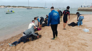 Un vecino, tras salvar a siete inmigrantes en aguas de Cádiz: "Jamás había visto una aberración semejante"