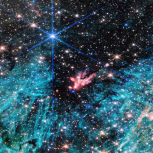James Webb de la NASA ha detectado unas estructuras inexplicables en el centro de la galaxia