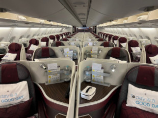 Qatar Airways prohíbe la entrada a un YouTuber por una crítica negativa [ENG]