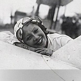 África Llamas de Rada, la actriz que fue la primera leonesa en volar en 1932