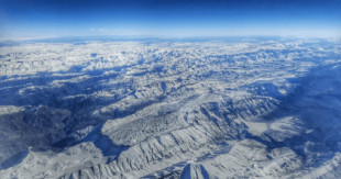 Científicos descubren que la corteza terrestre se está partiendo en 2 debajo del Tíbet