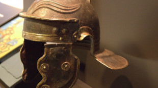 Hallan un casco de legionario romano en las últimas excavaciones arqueológicas en Valencia