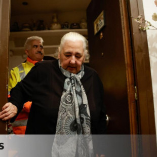 Blanca, la anciana de Barcelona que debía 88 euros, es desahuciada e irá a vivir a una pensión