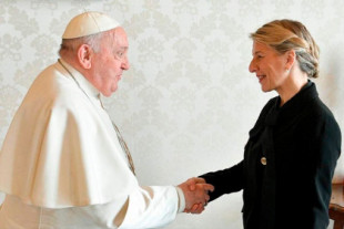 Europa Laica denuncia la visita al Vaticano de Yolanda Díaz