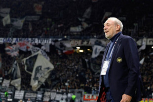 El presidente del Eintracht se jubila atacando: "Mi deseo es que toda la porquería nazi de mierda desaparezca"