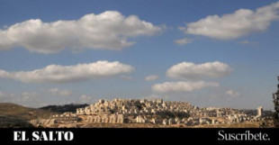 Uno de los mayores grupos mediáticos de Europa vende pisos en Cisjordania y tiene siete cabeceras en España