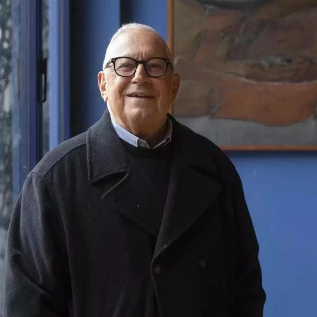 Muere a los 77 años el escritor y periodista Fernando Delgado