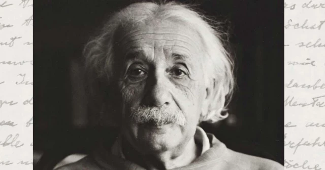 Albert Einstein no creía en Dios pero su visión de la vida se alejaba también de la de un ateo y explicaba que su sentido religioso no implicaba una idea antropomórfica de Dios