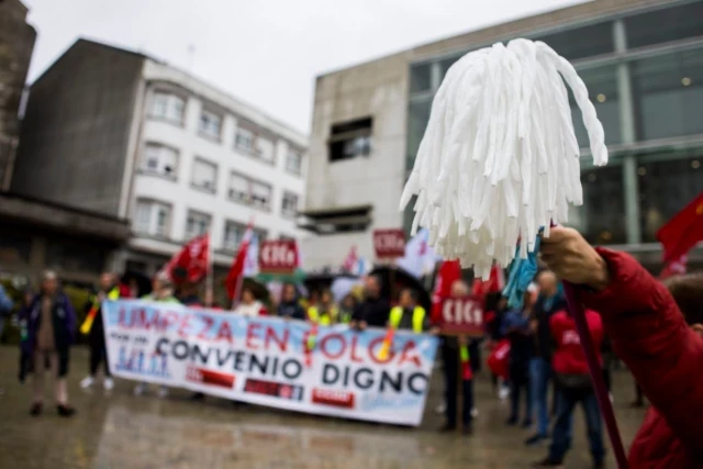 Las limpiadoras de Lugo vencen a la patronal: gracias a 130 días de huelga han conseguido cobrar el salario mínimo legal obligatorio