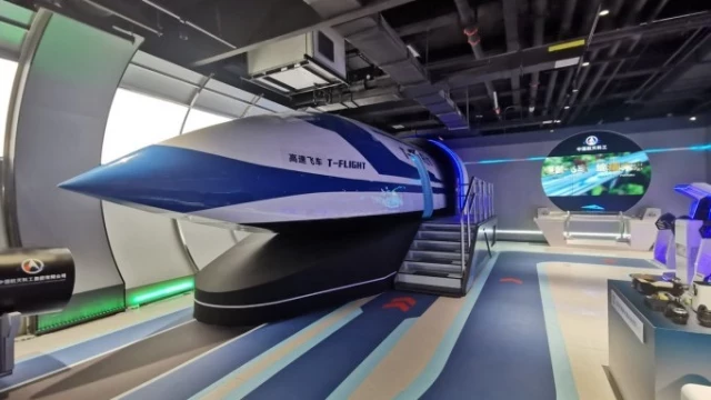 El nuevo tren Hyperloop de China acaba de alcanzar un récord de 623 km/h durante las pruebas [EN]