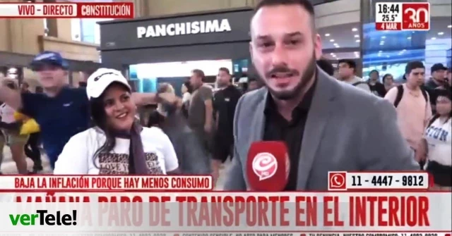 Un reportero de la TV argentina denuncia en directo sus condiciones precarias, tras una broma de su presentador