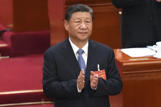 Xi Jinping pide al ejército chino que esté preparado para una guerra naval