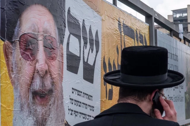 El rabino jefe serfardí amenaza con un éxodo de Israel si se les obliga hacer el servicio militar