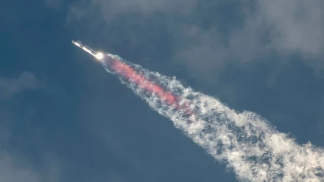 ‘Starship’ completa un exitoso vuelo de una hora y acerca a la humanidad a la Luna
