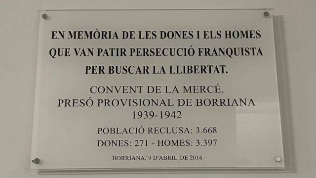 Vox retira una placa en Borriana en honor a las víctimas del franquismo por tener "datos falsos"