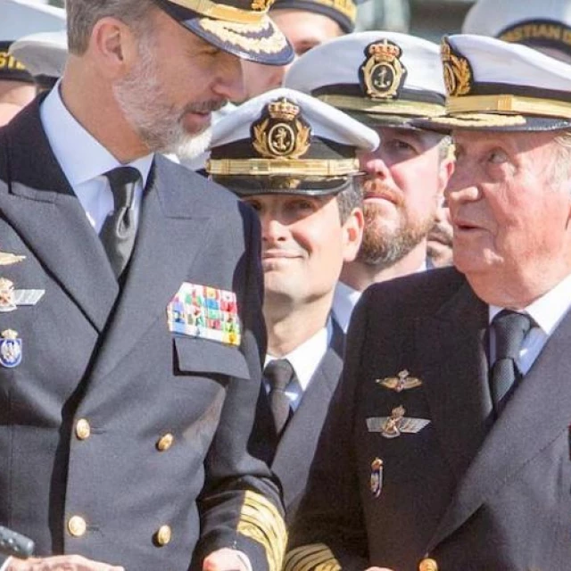 El rey Juan Carlos barajó entregar Ceuta y Melilla a Marruecos, según un cable de la Embajada de Estados Unidos [HEMEROTECA]