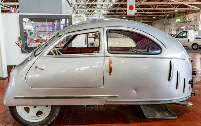 1951 Hoffmann: uno de los automóviles más extraños jamás fabricados [ENG]