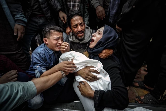 La guerra entre Israel y Gaza, documentada por fotógrafos palestinos