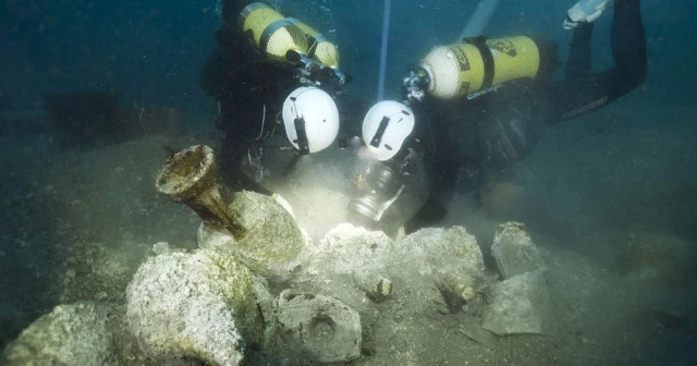 Descubren unas marcas únicas en el pecio romano Illes Formigues II