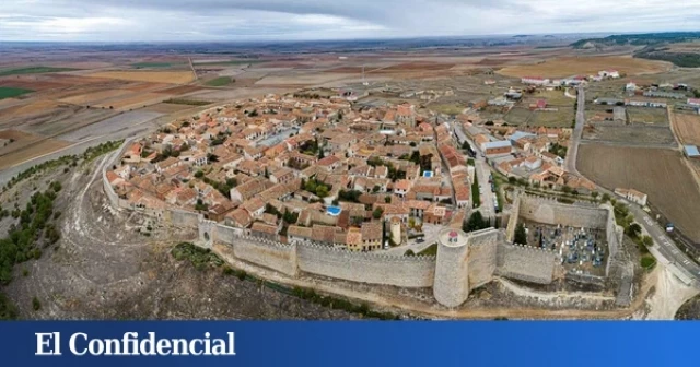 El pueblo con más cultura de España: 188 habitantes, 12 librerías y 5 museos