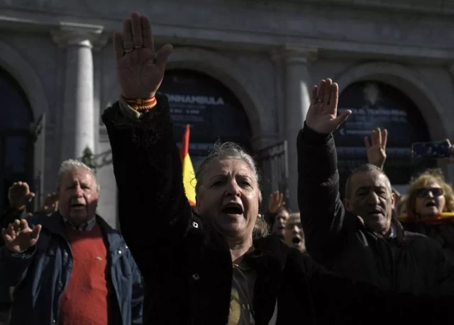 El arreón ultra de PP y Vox para dejar España sin Memoria